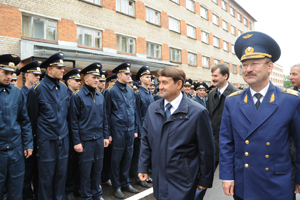 Они отправляют машины в полет